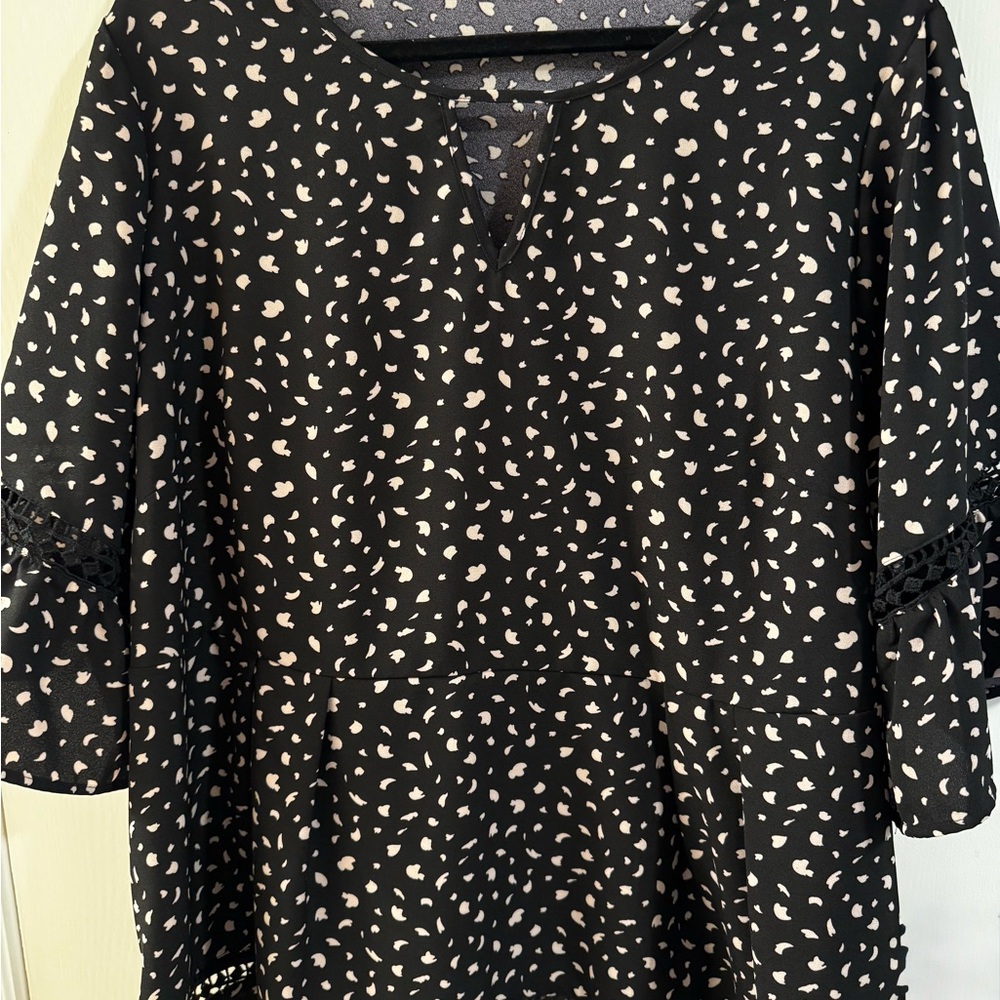 BloomChic Black and Tan “Leopard Print” Patterned Blouse